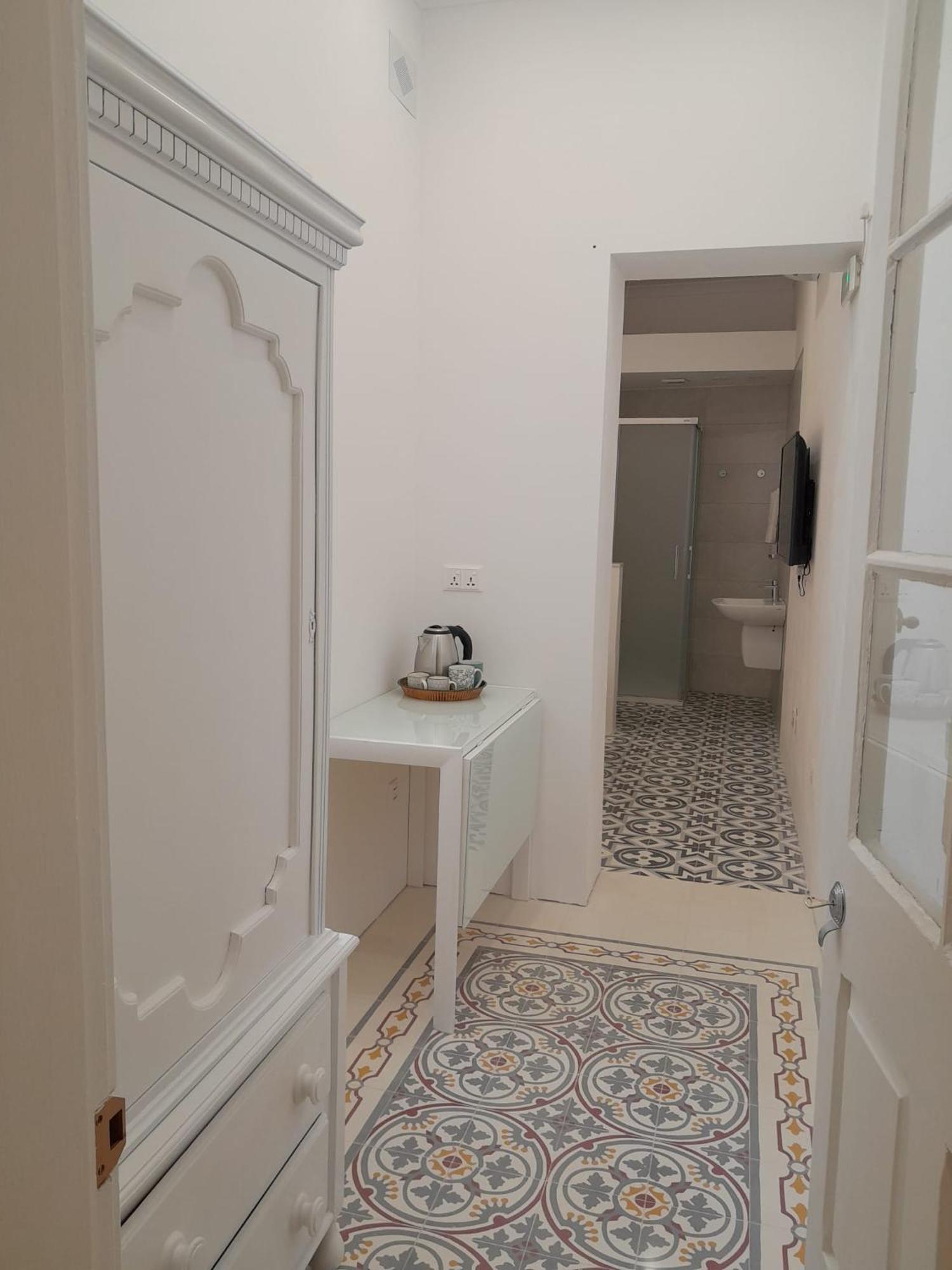 Charming Town House In Cospicua, Valperga Rooms Екстер'єр фото